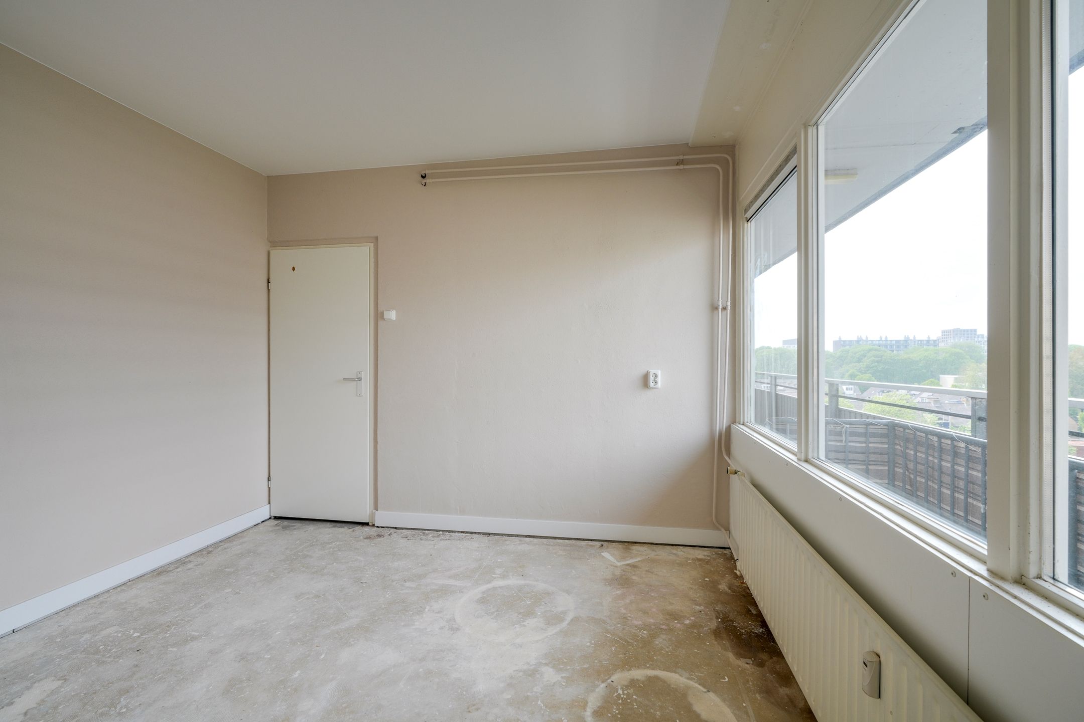 Bright Apartment with City Views in Utrecht Overvecht — 24
