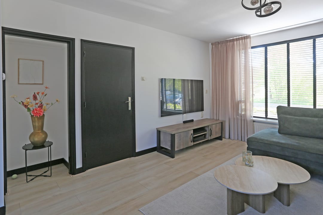 Photo 7 of Tsjerkepaed 17