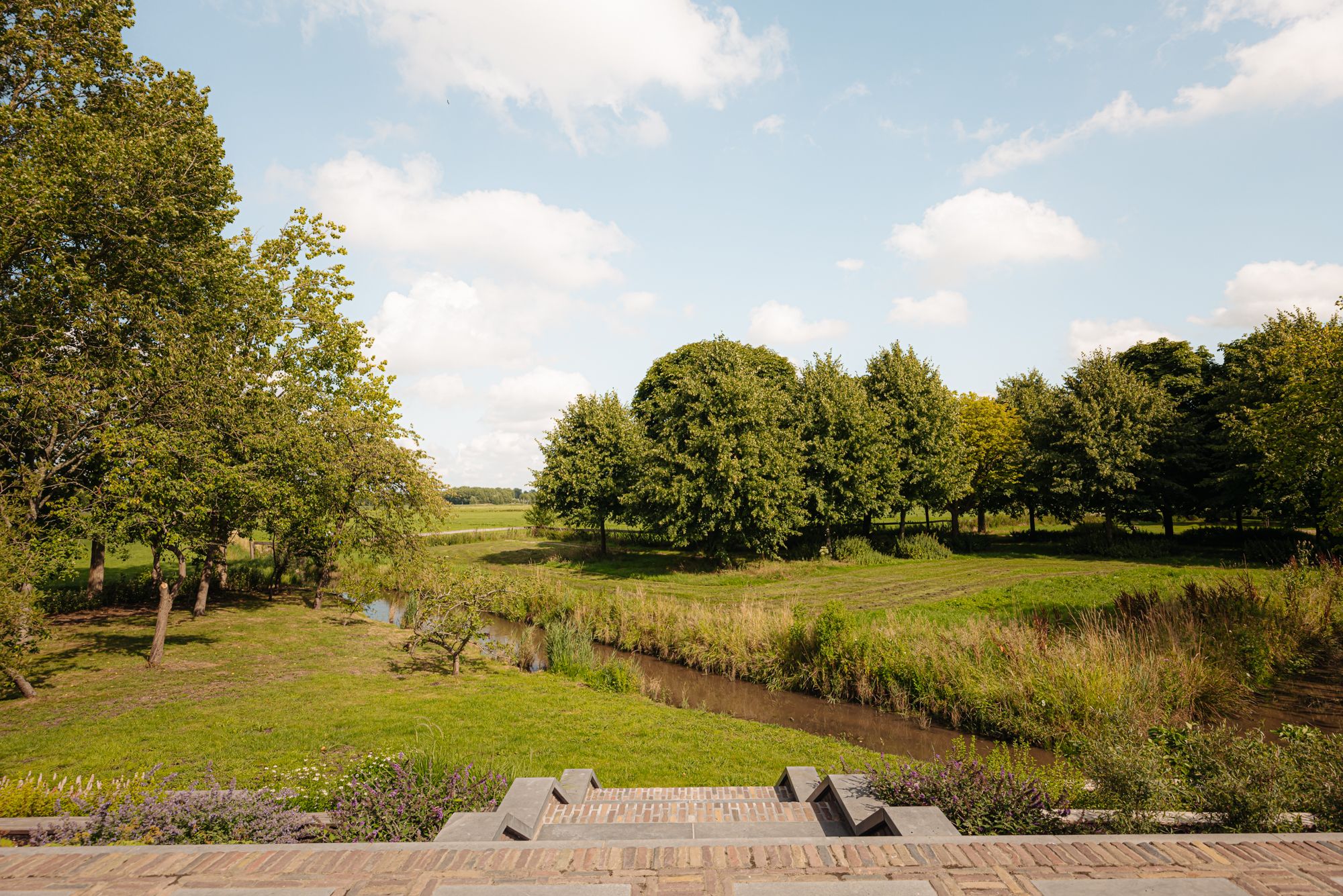 Photo 6 of Ouderkerkerdijk 203