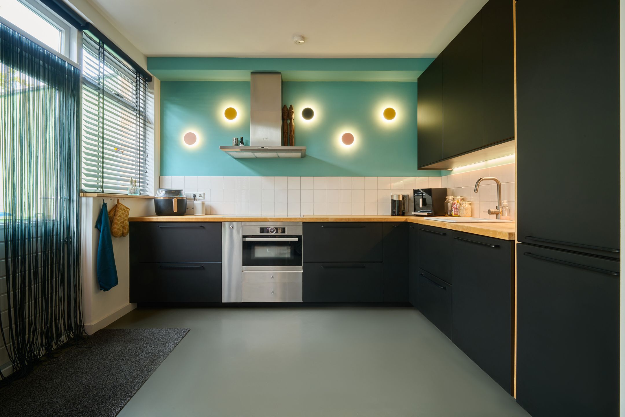 Modern Energy Efficient Family Home in Halsteren with 4 Bedrooms and Garage — 12