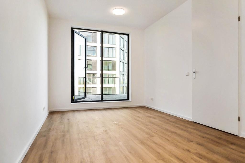 Photo 16 of Niemeyerstraat 71