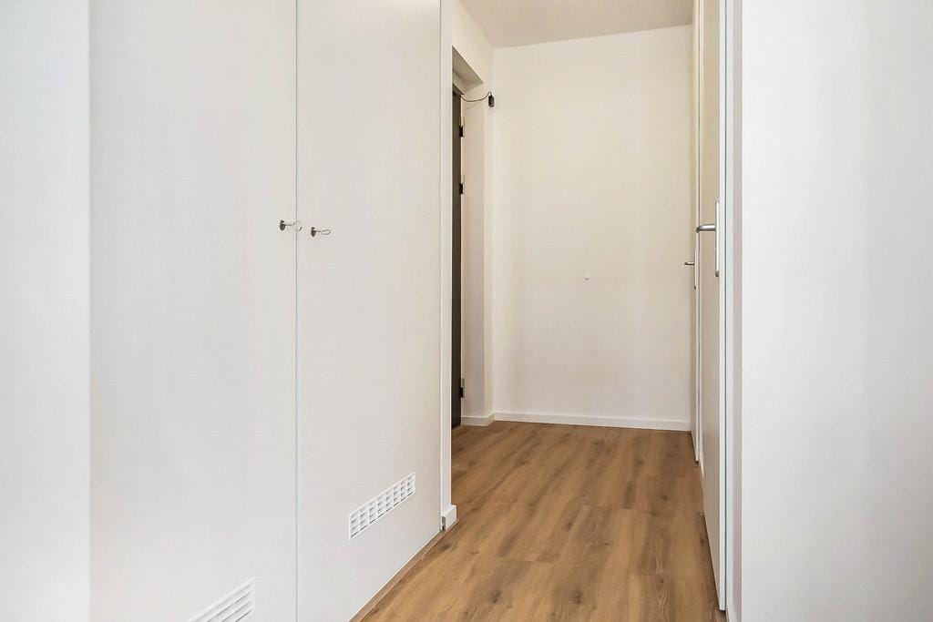 Photo 18 of Niemeyerstraat 71