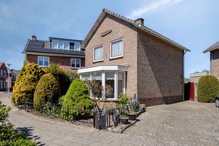 Photo 3 of Schoolstraat 121