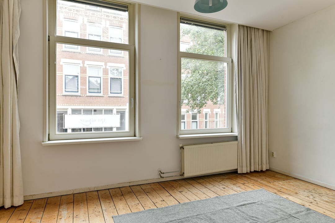 Photo 11 of Lambertusstraat 176