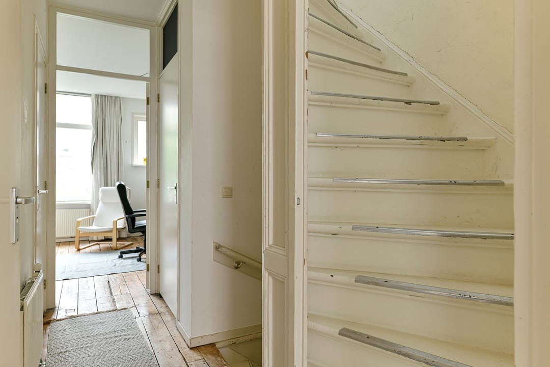 Photo 13 of Lambertusstraat 176