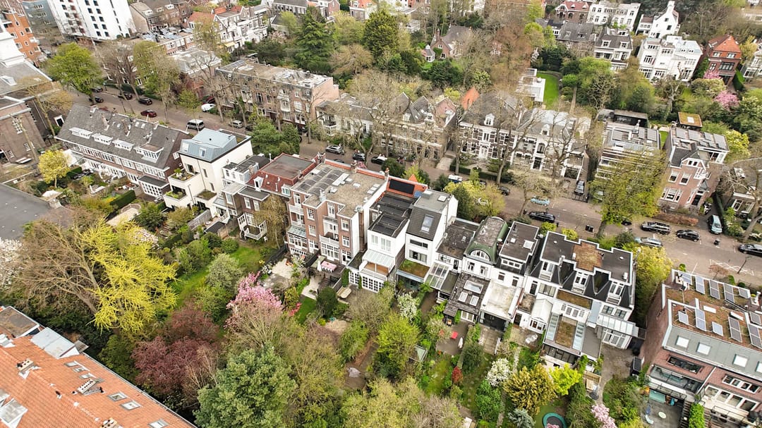 Stately Townhouse in Kralingen with Sunny Southwest Garden — 73