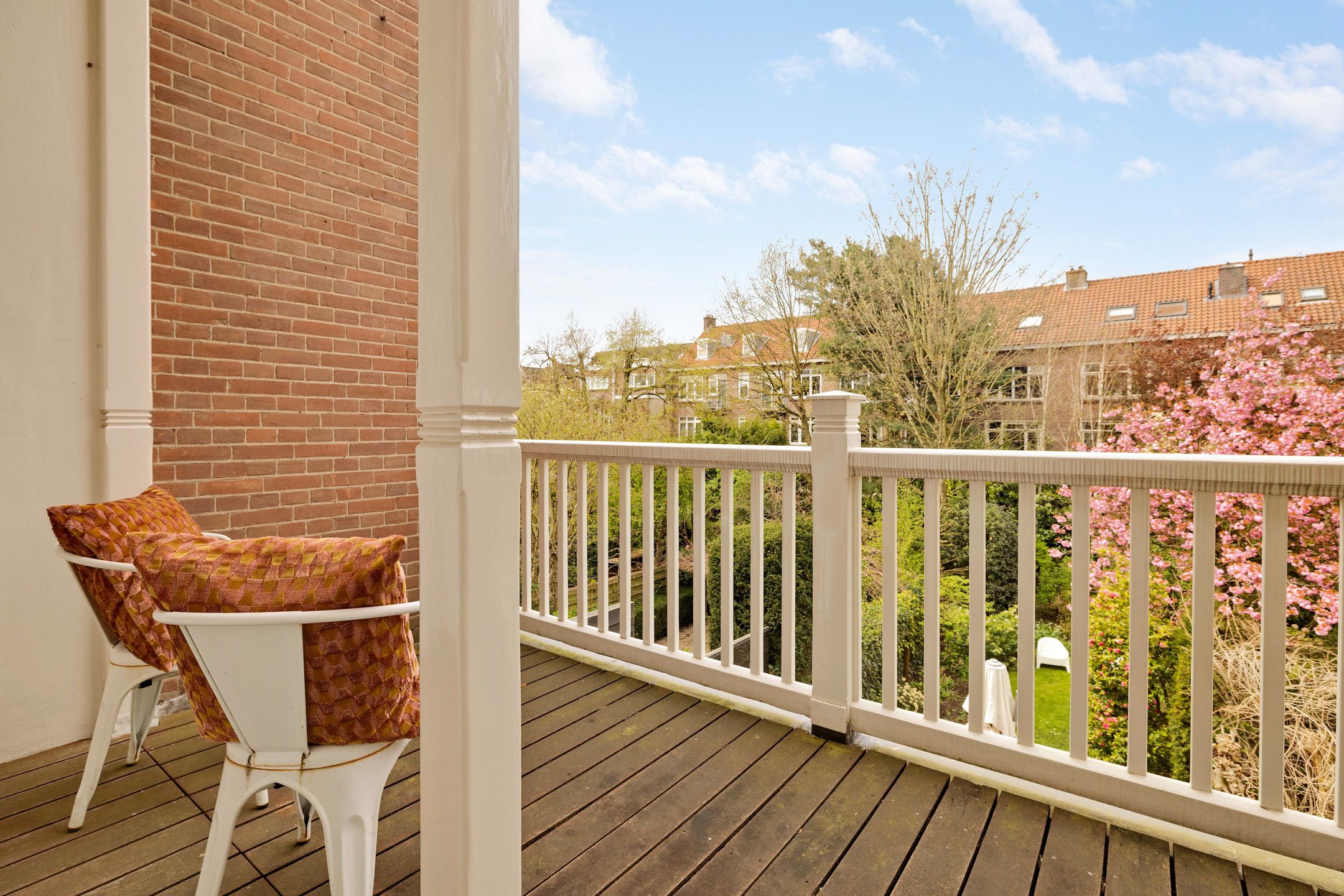 Stately Townhouse in Kralingen with Sunny Southwest Garden — 30