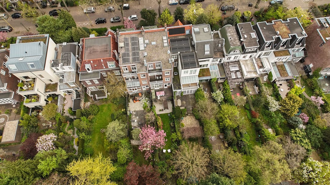 Stately Townhouse in Kralingen with Sunny Southwest Garden — 76