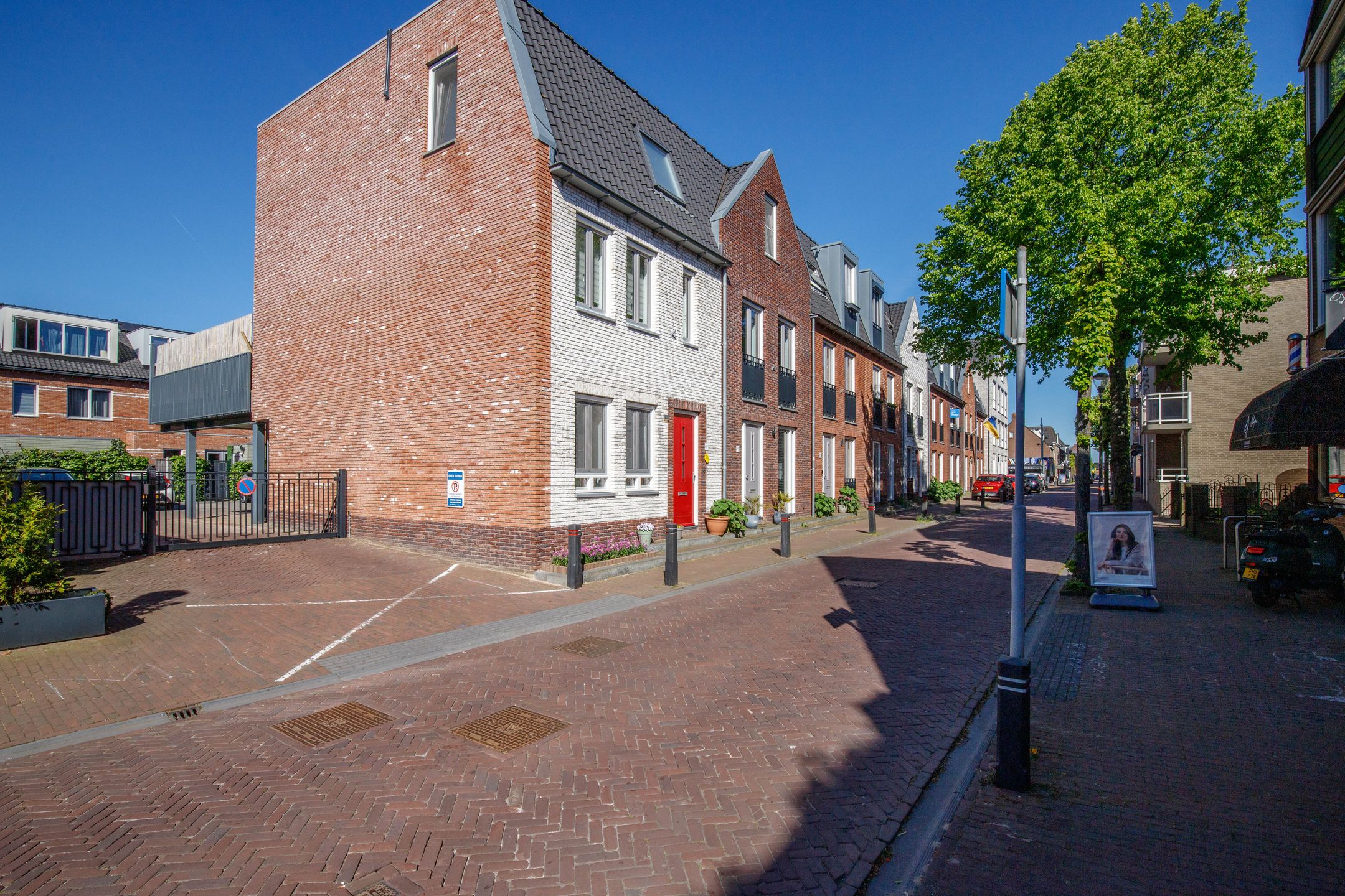 Photo 42 of Dorpsstraat 83