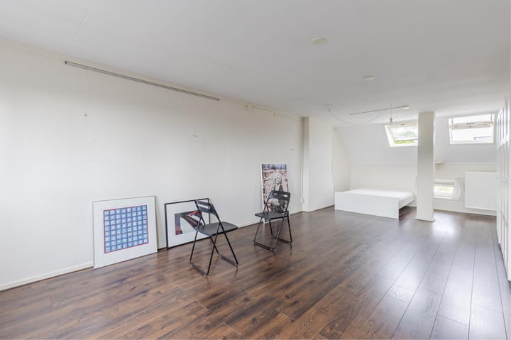 Studio te koop: Cornelis Trooststraat 30-4, Amsterdam