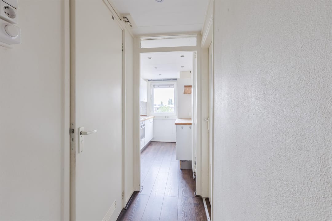 Photo 16 of Cornelis Trooststraat 30-4