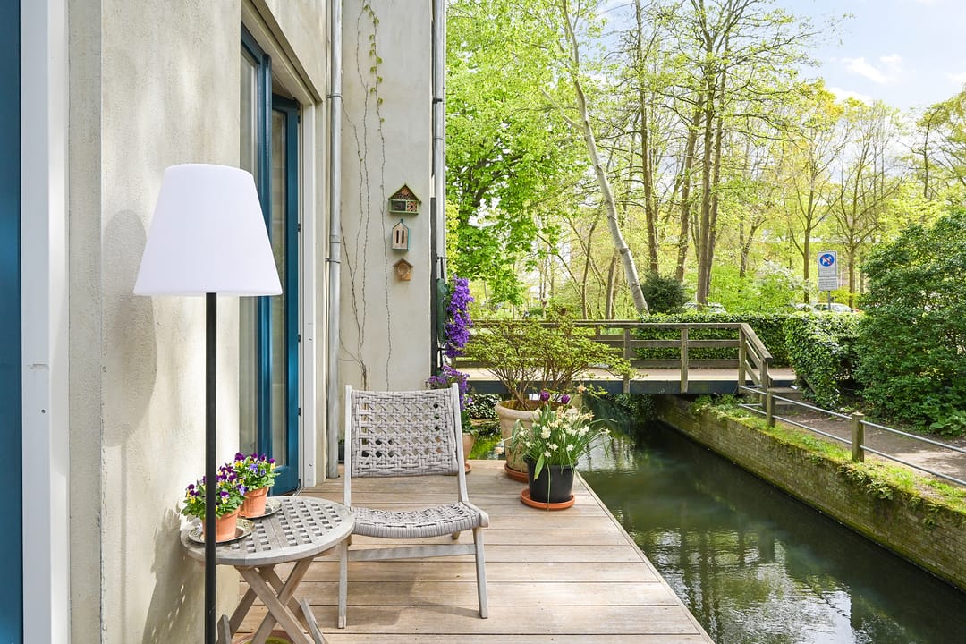 Stylish Waterfront Home in The Hague's Sought-After Archipel District — 16
