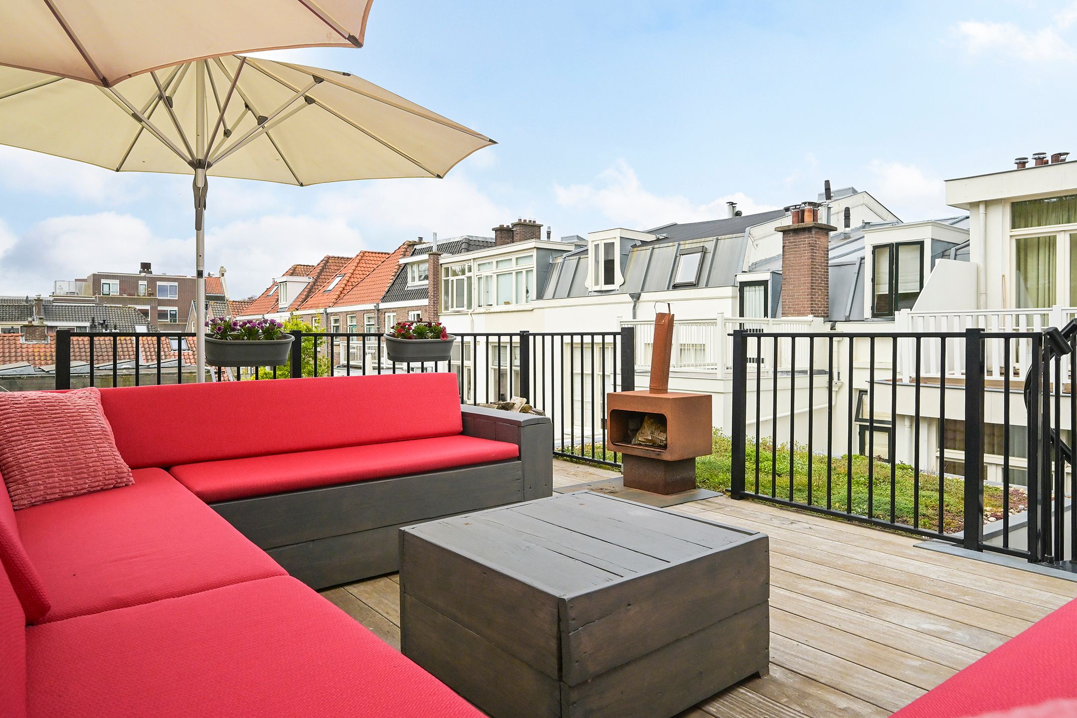 Stylish Waterfront Home in The Hague's Sought-After Archipel District — 48