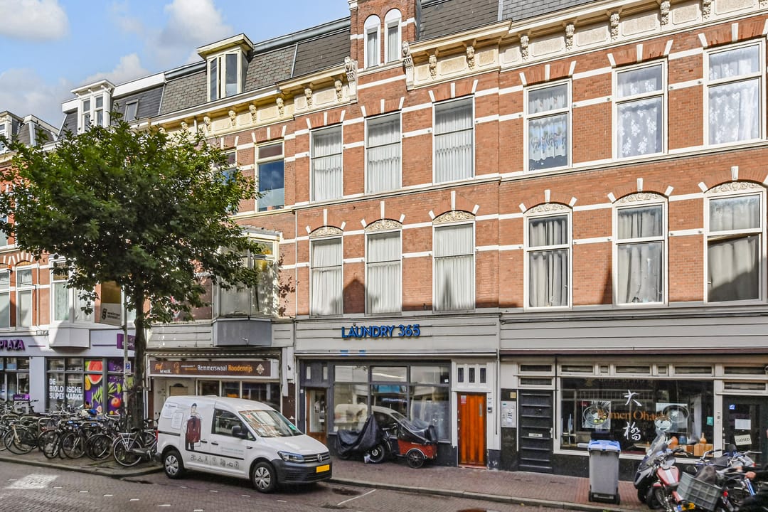 Photo 2 of Weimarstraat 143-A