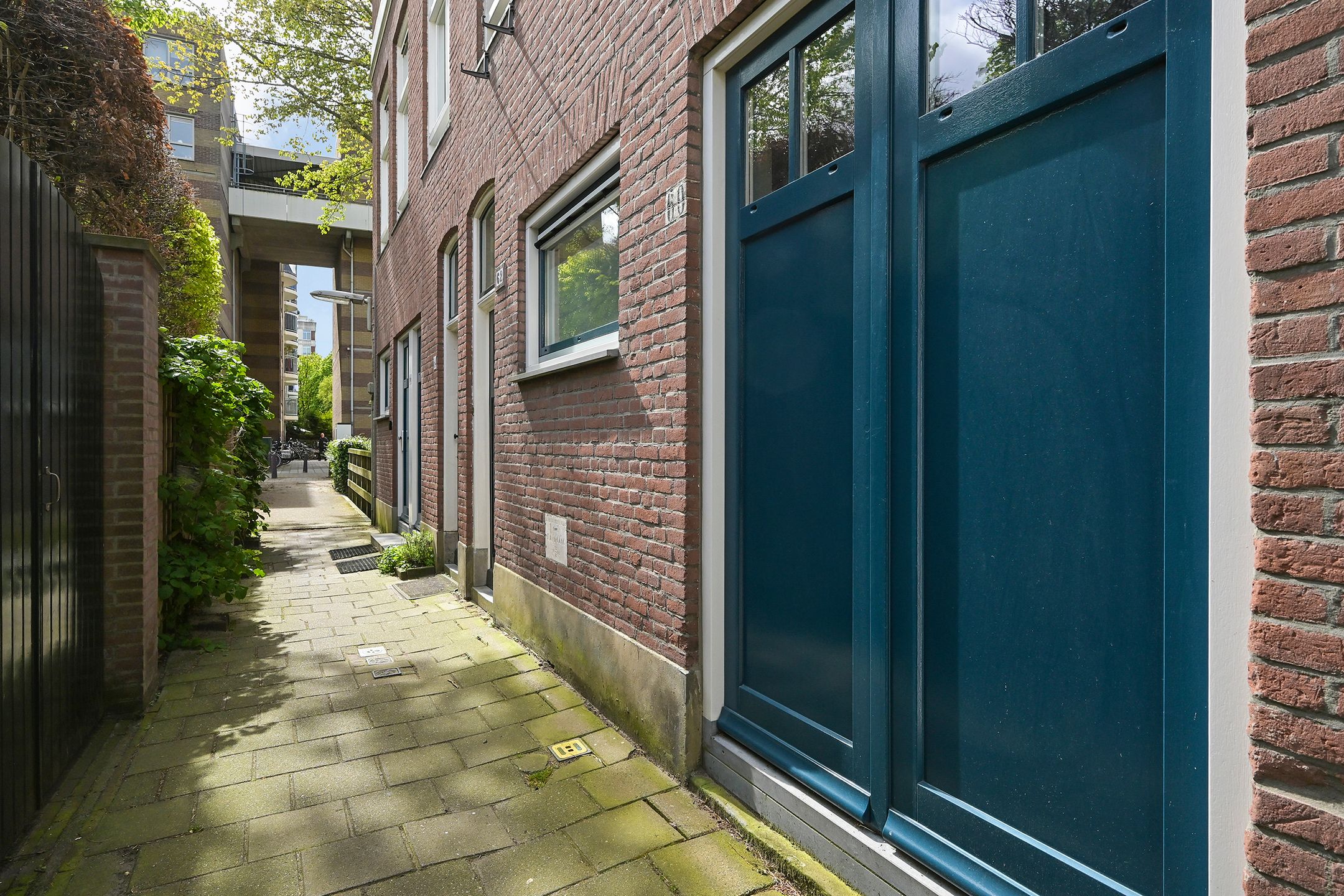 Stylish Waterfront Home in The Hague's Sought-After Archipel District — 51