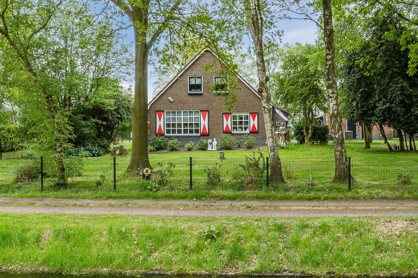 Foto 49 van Middenraai 36