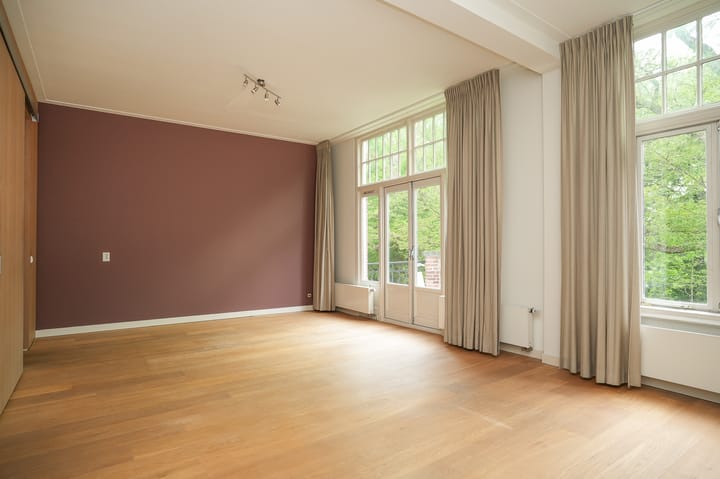 Photo 4 of Koningslaan 23-A