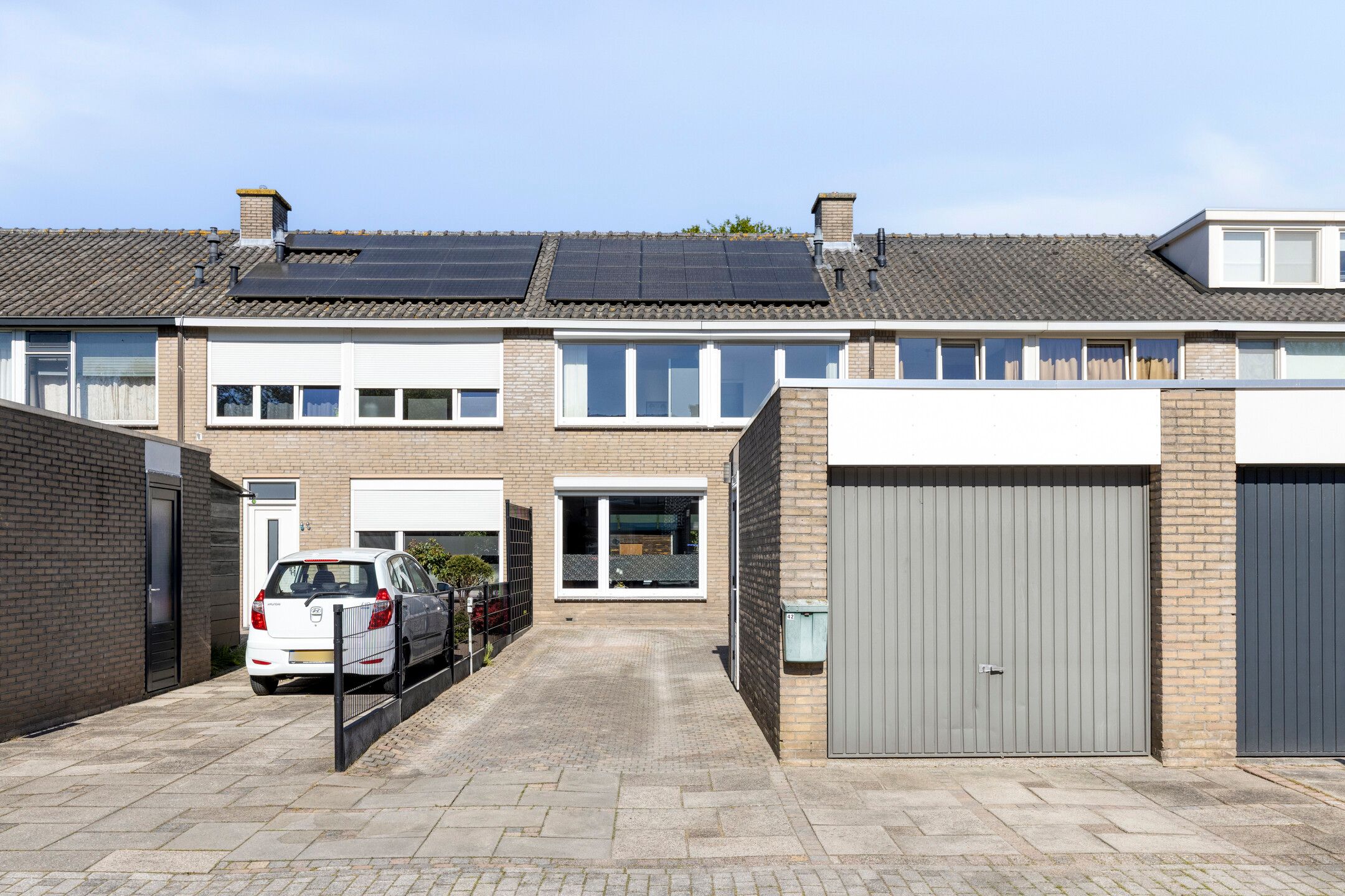 Photo 33 of Mambostraat 42