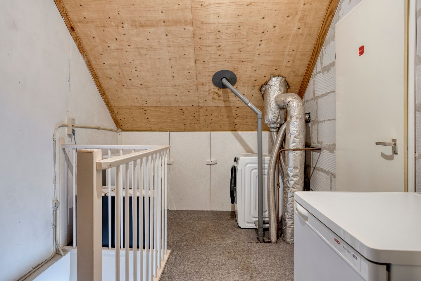 Photo 19 of Komoord 12