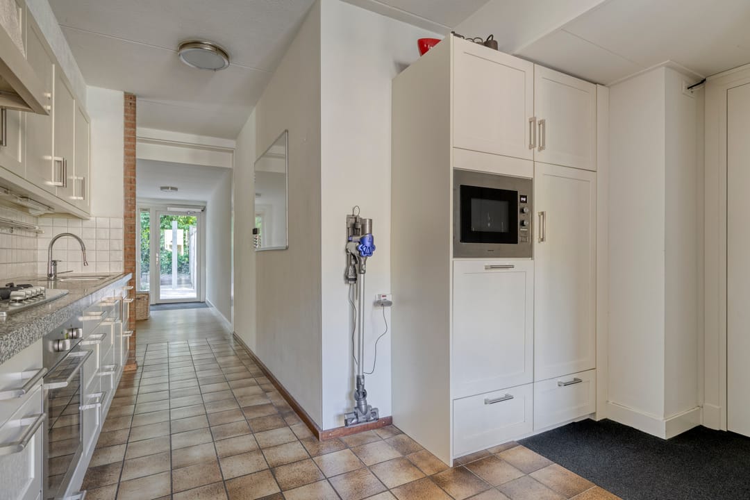 Photo 11 of Adelbertweg 17