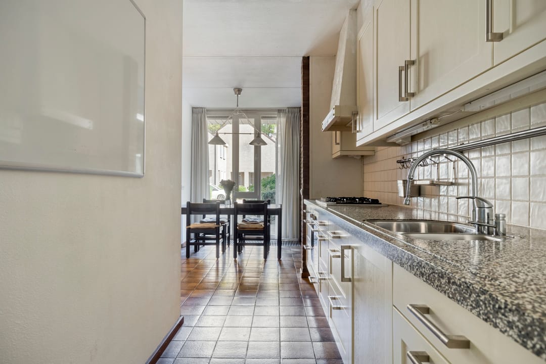 Photo 13 of Adelbertweg 17