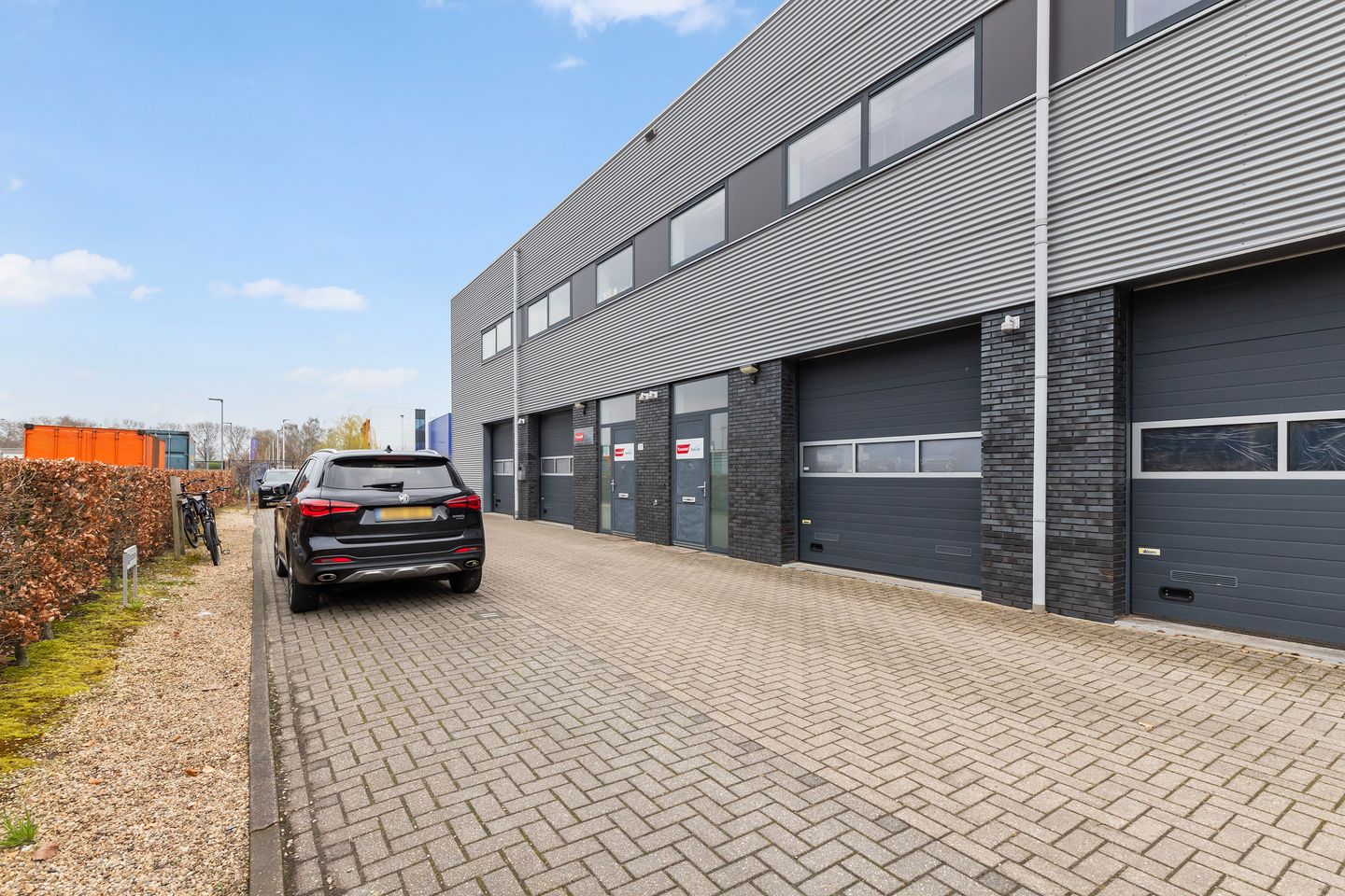 View photo 3 of Laan van de Ram 31-B