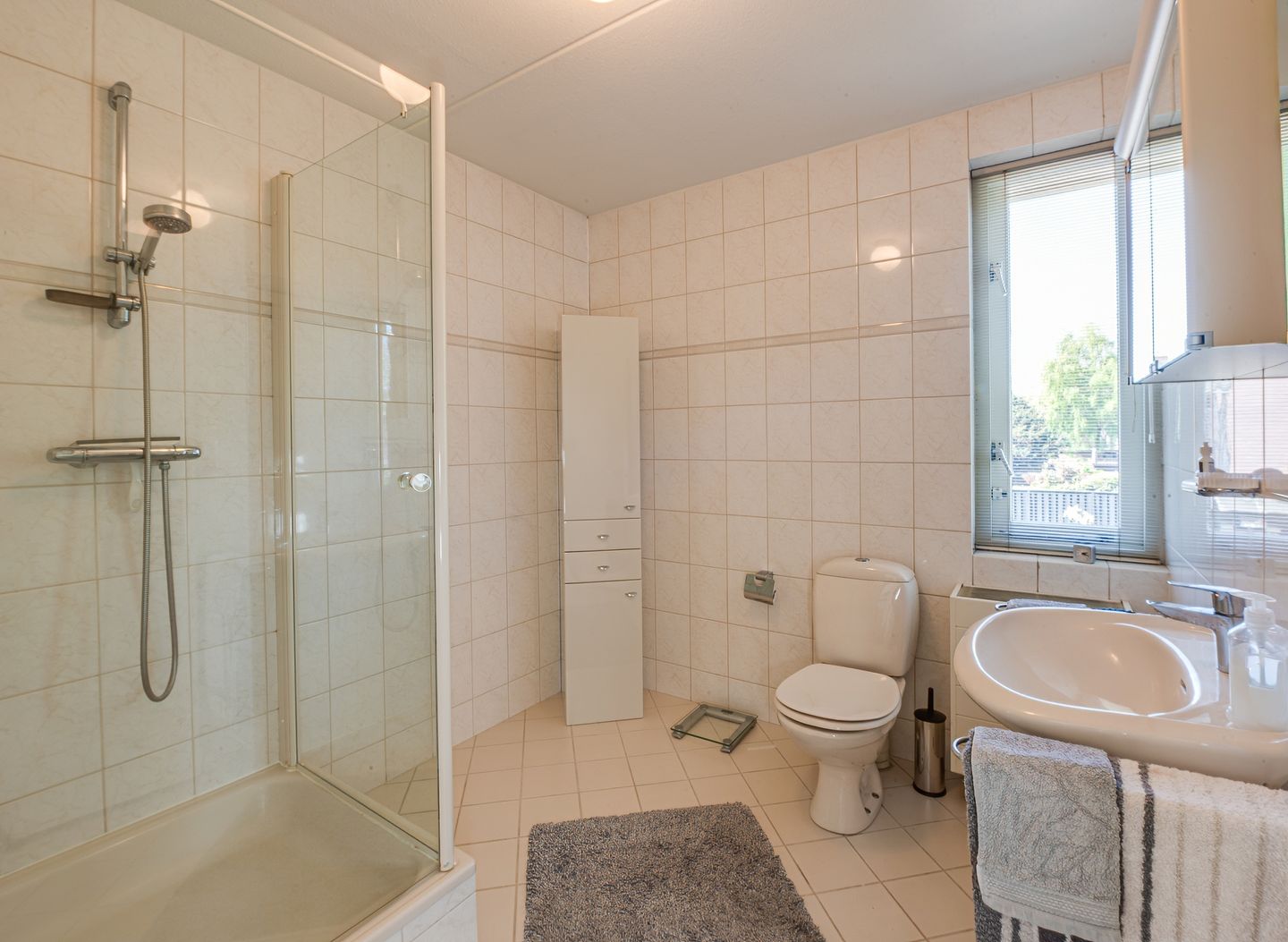 Photo 25 of Koenestraat 86