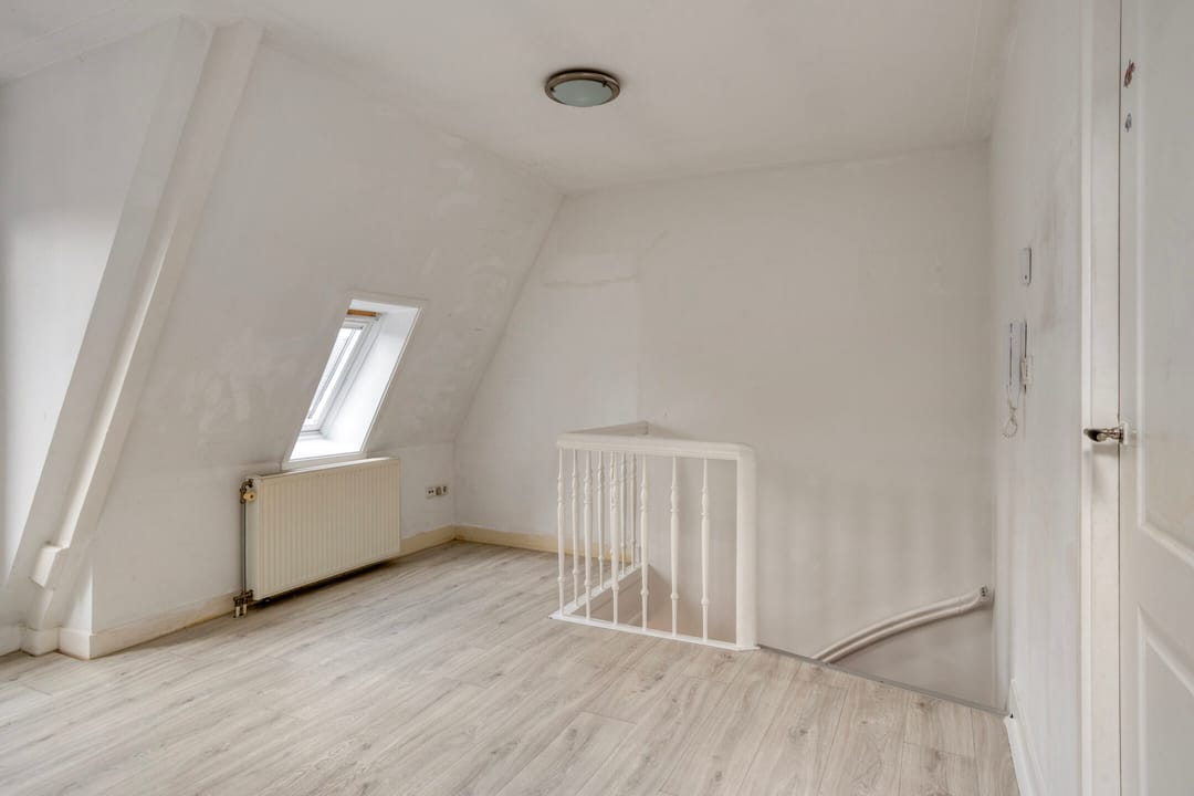 Bright move-in ready apartment on freehold land in Amsterdam — 13