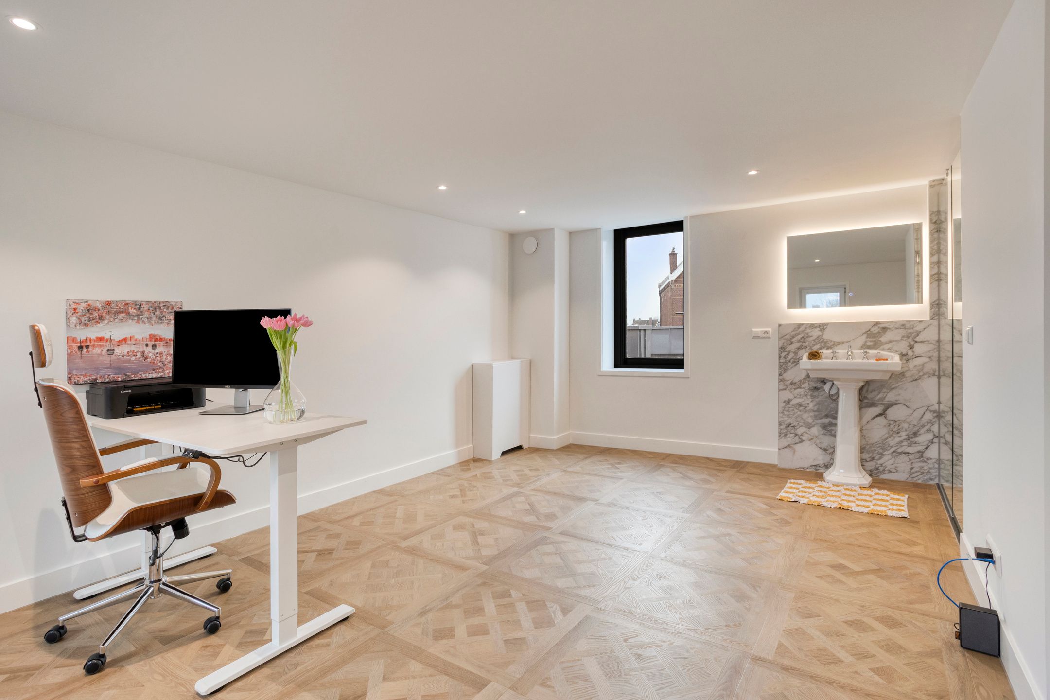 Historic Aquarium Building in Zaandijk Fully Renovated with Luxury Finishes — 36