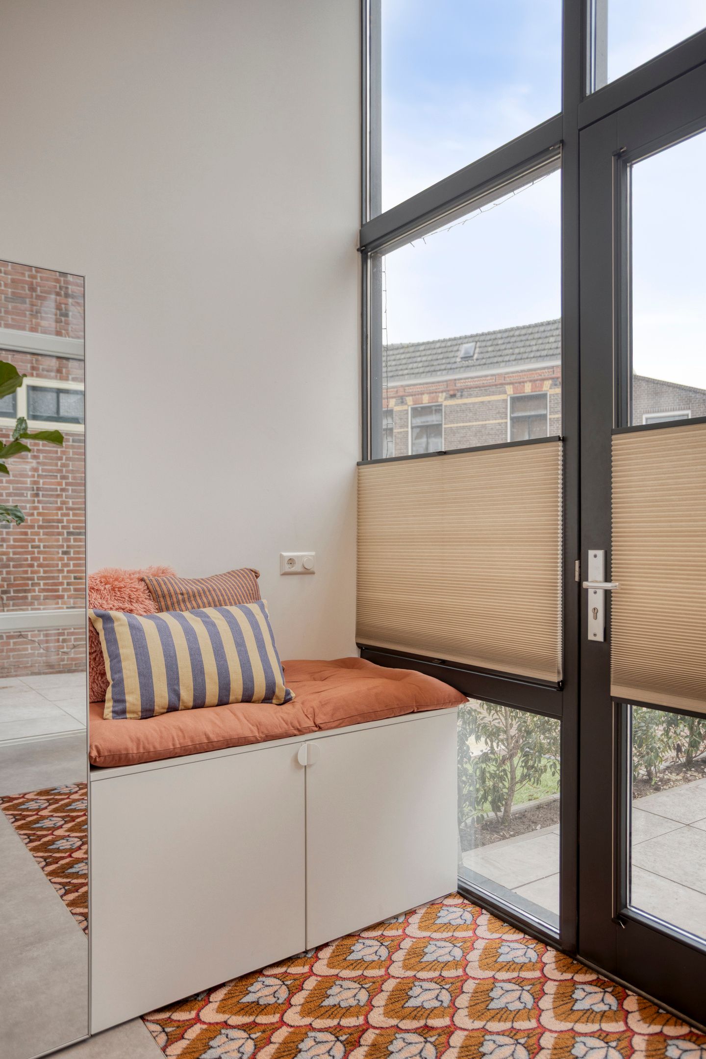 Historic Aquarium Building in Zaandijk Fully Renovated with Luxury Finishes — 14