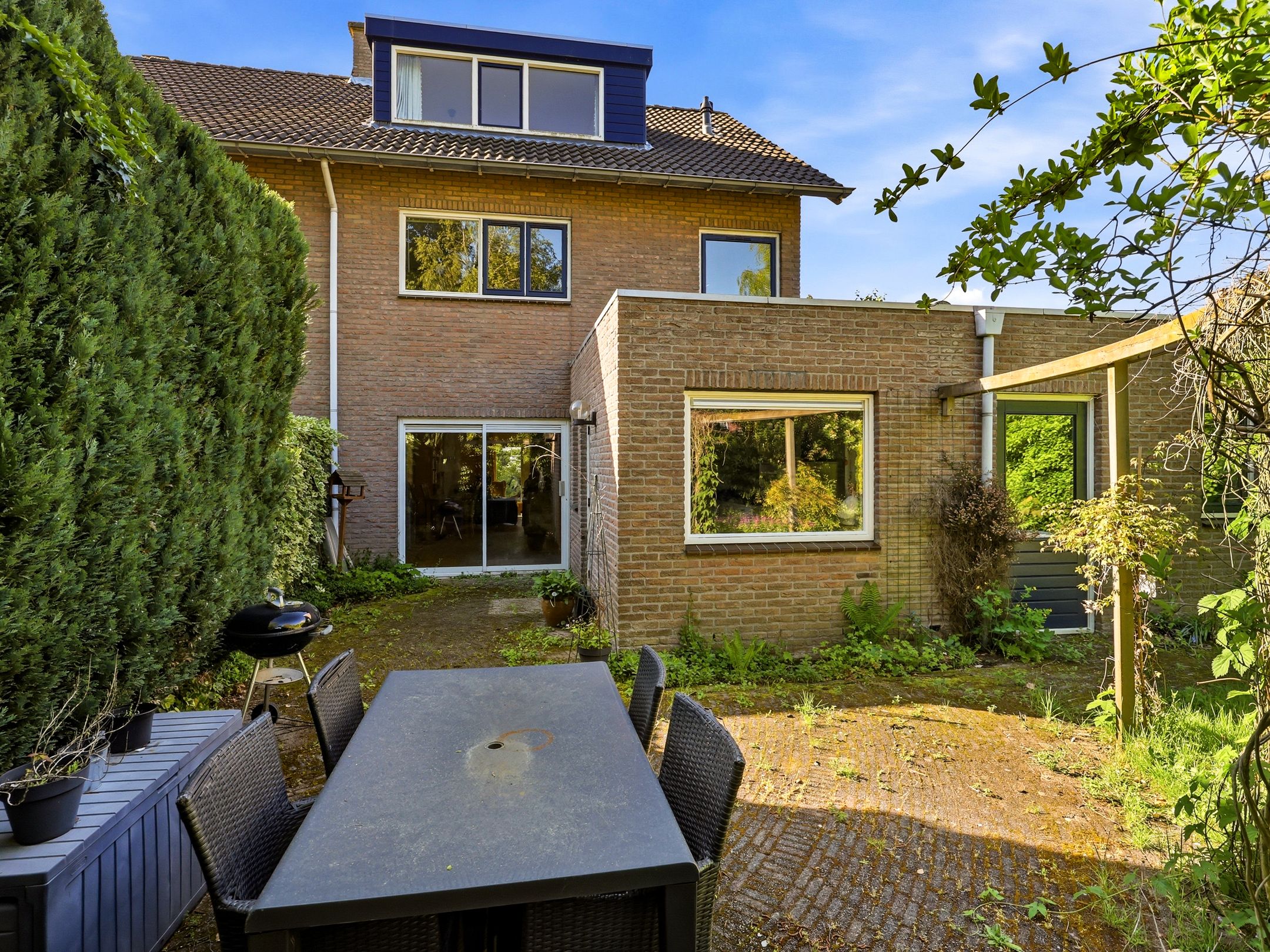 Photo 24 of Van Lidth de Jeudelaan 17