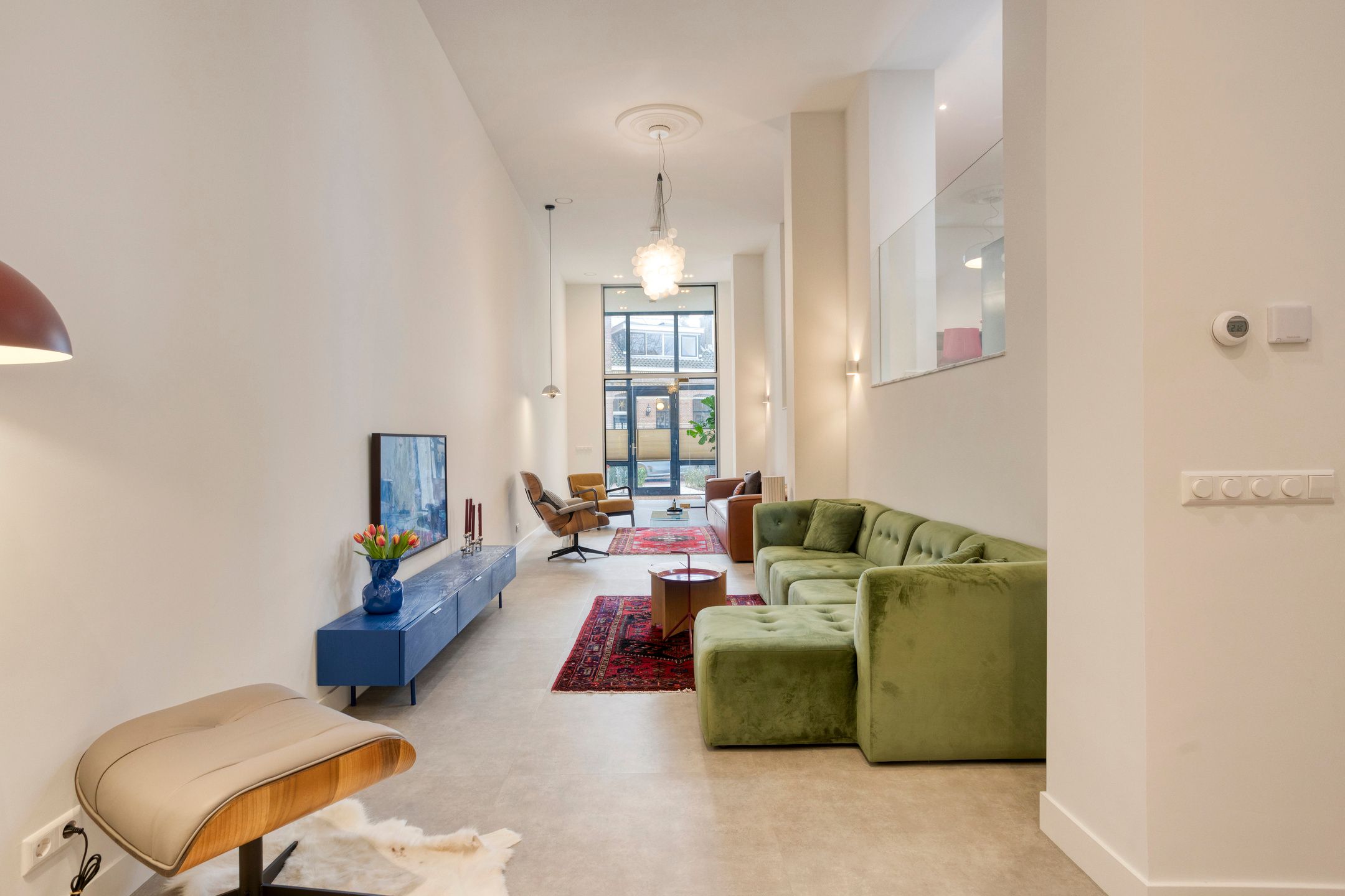 Historic Aquarium Building in Zaandijk Fully Renovated with Luxury Finishes — 21