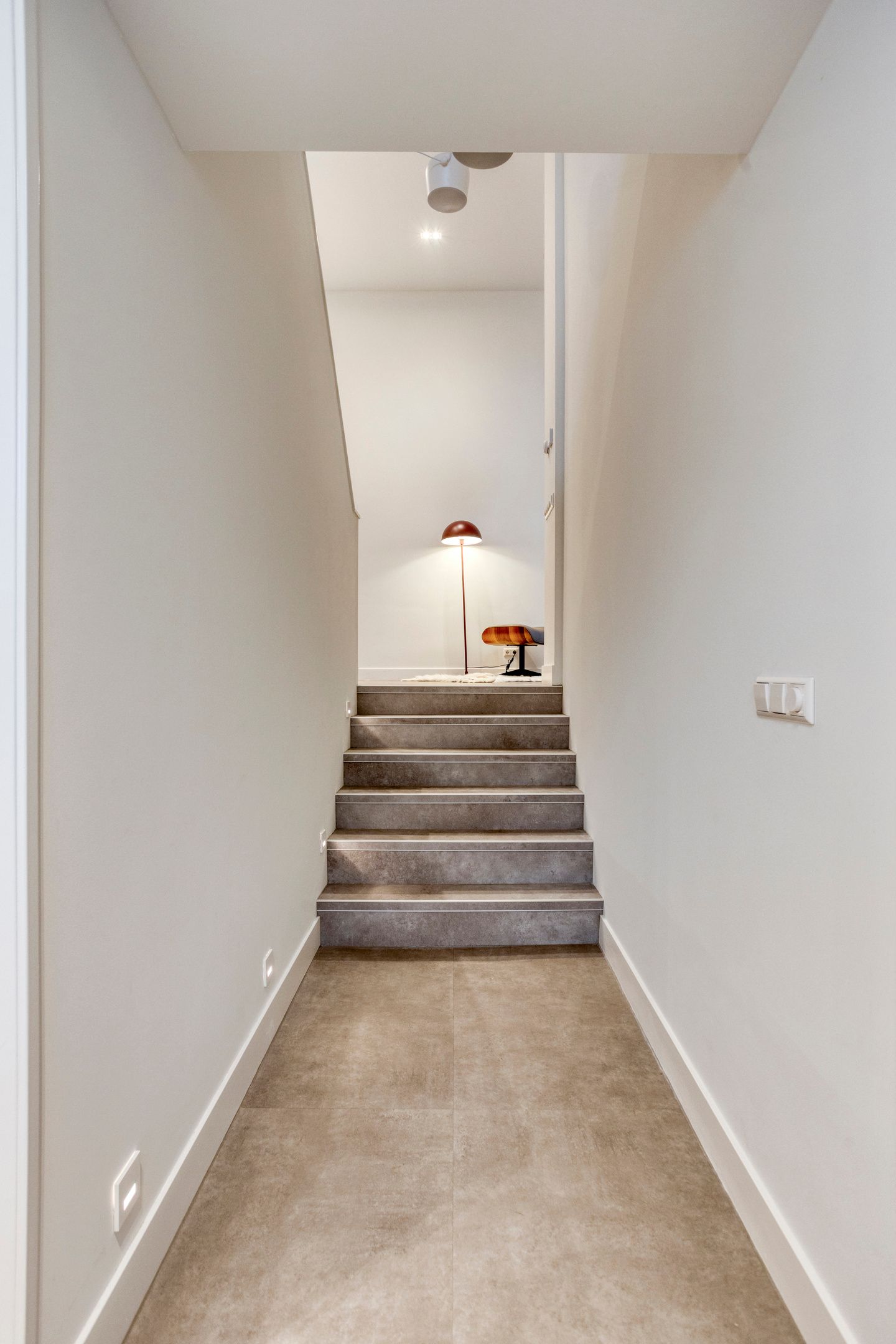 Historic Aquarium Building in Zaandijk Fully Renovated with Luxury Finishes — 44