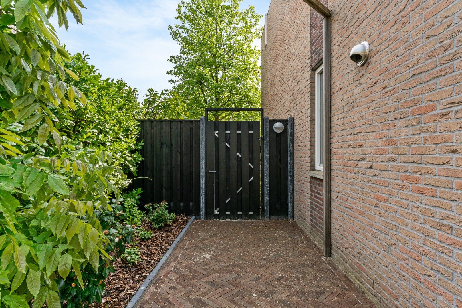 Photo 39 of Jan van Eyckstraat 36