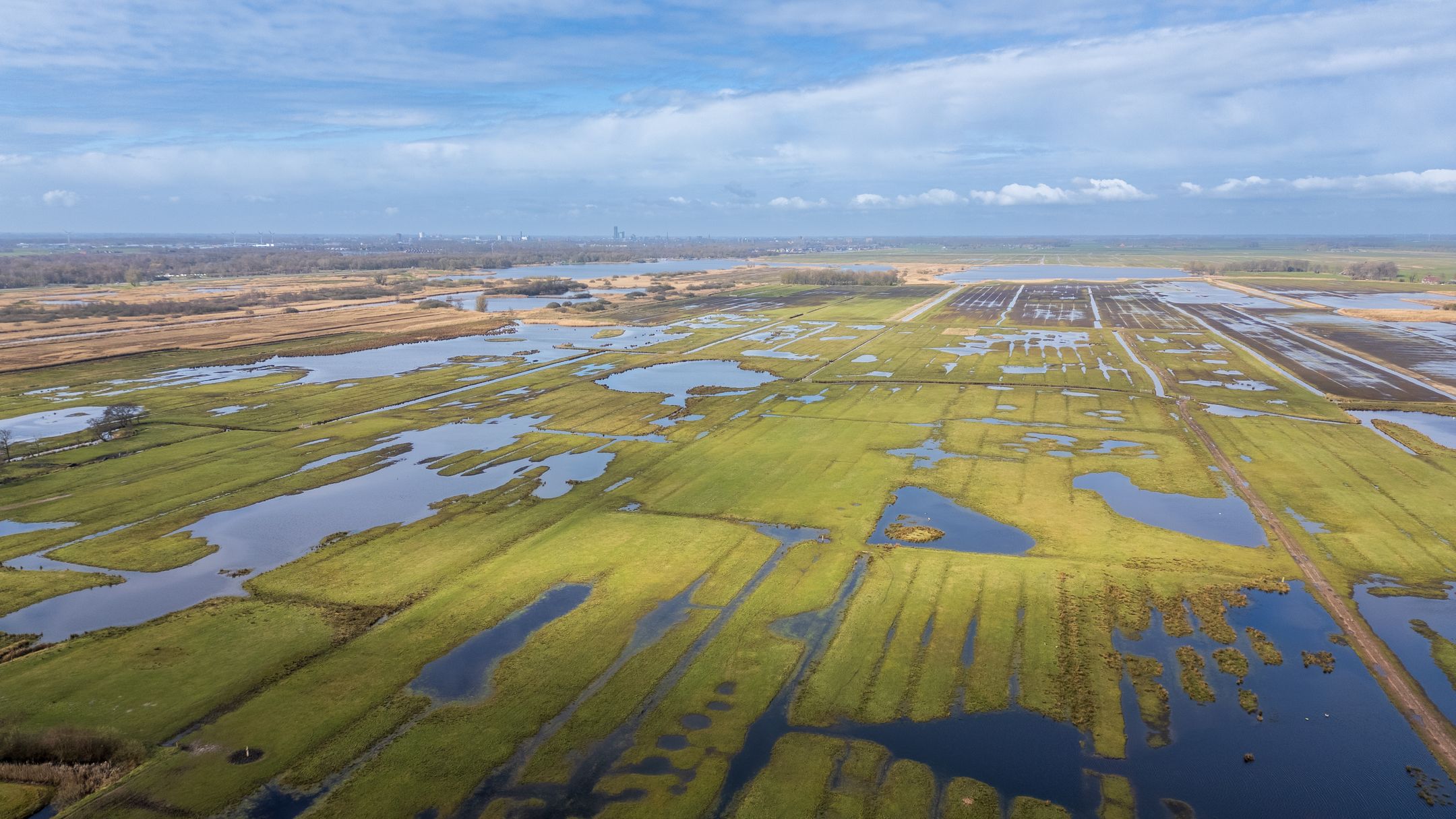 Photo 3 of Westerdijk 21