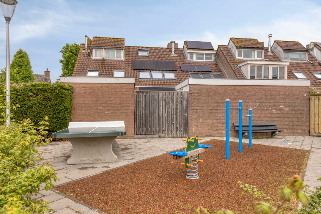 Photo 37 of Th Elsenstraat 12