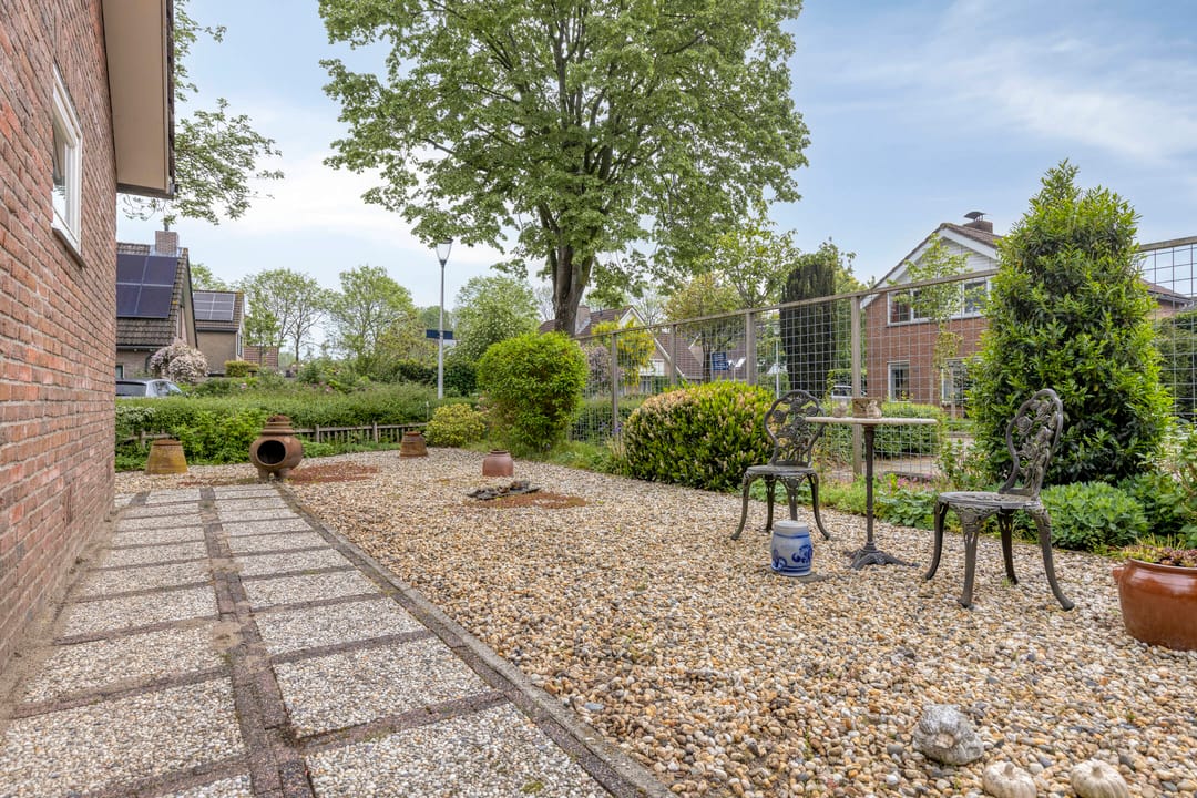 Photo 31 of Th Elsenstraat 12