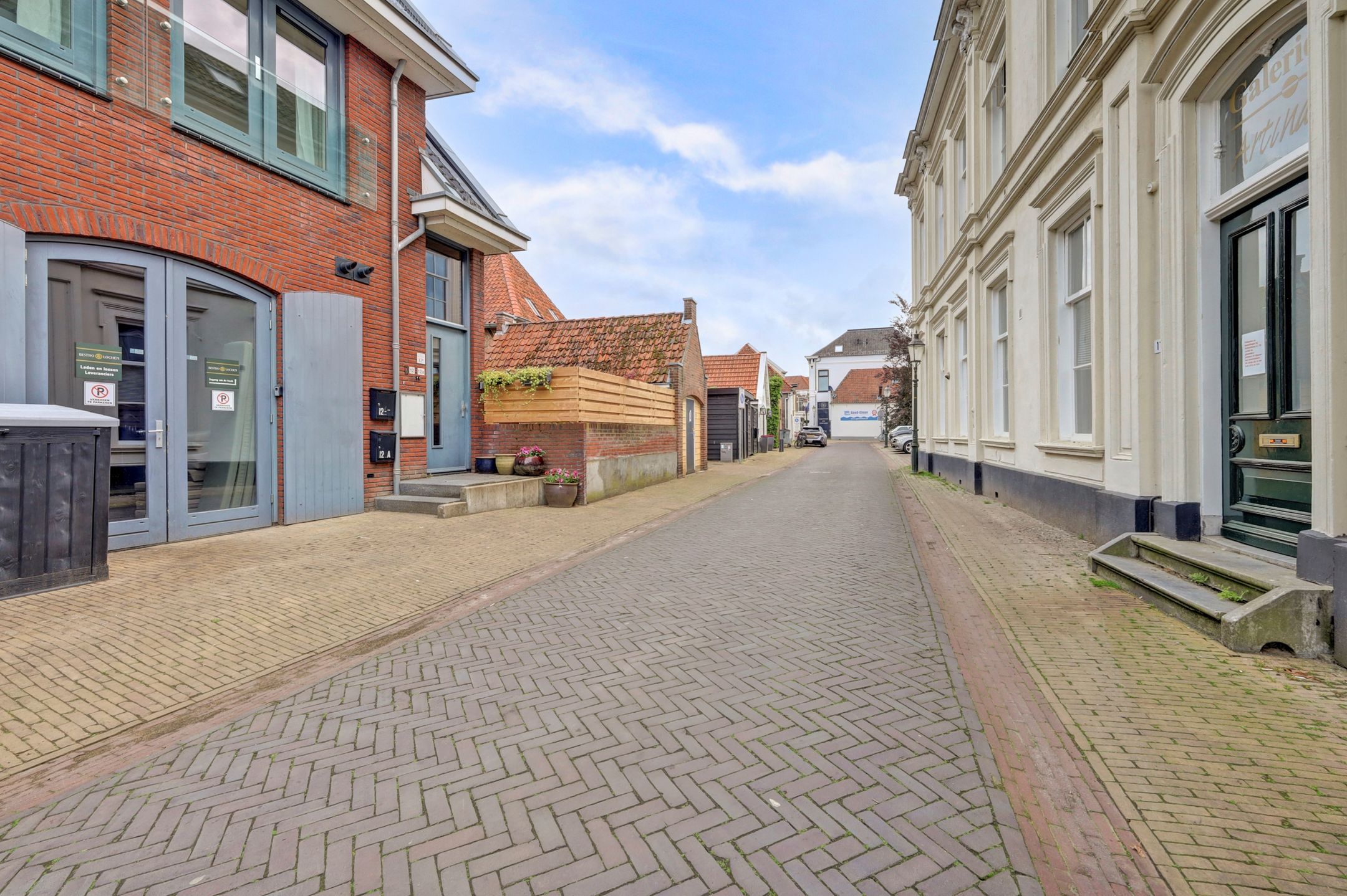Photo 24 of Achterstraat 12-A