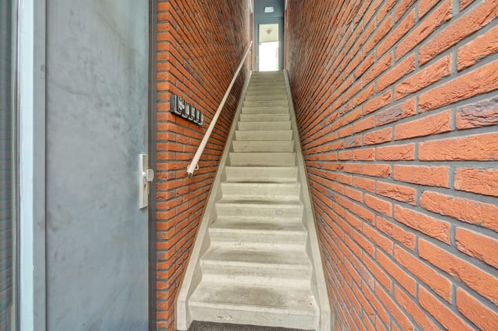 Photo 5 of Achterstraat 12-A