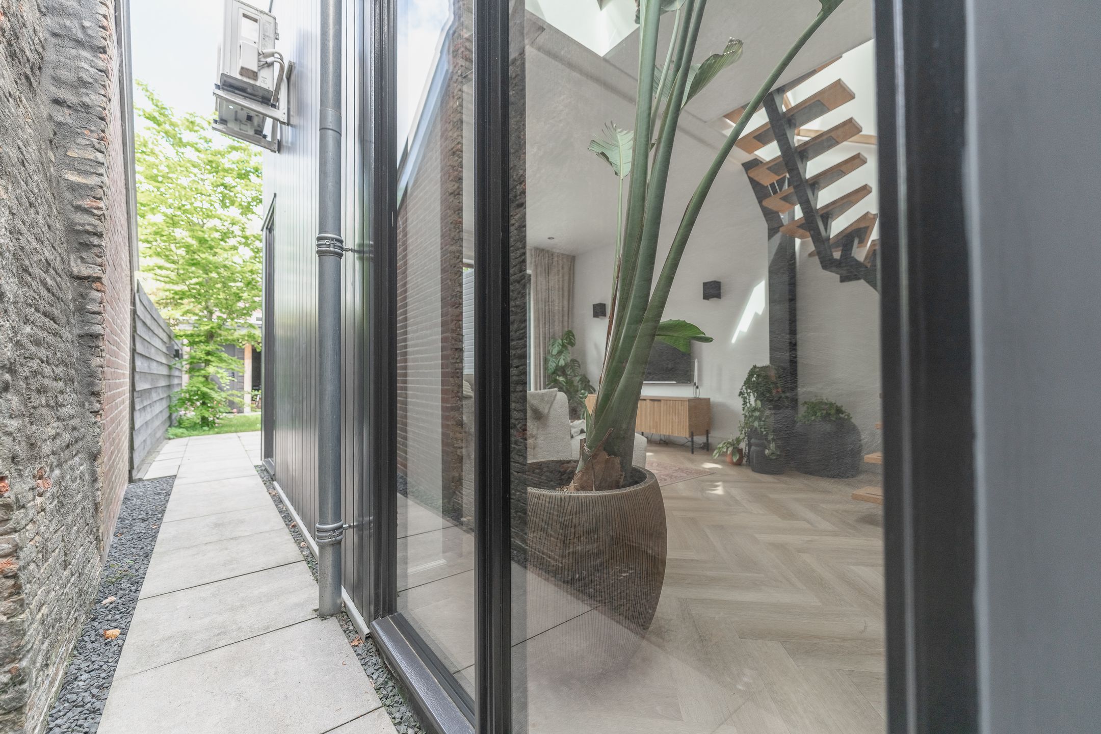 Photo 51 of Breedstraat 62