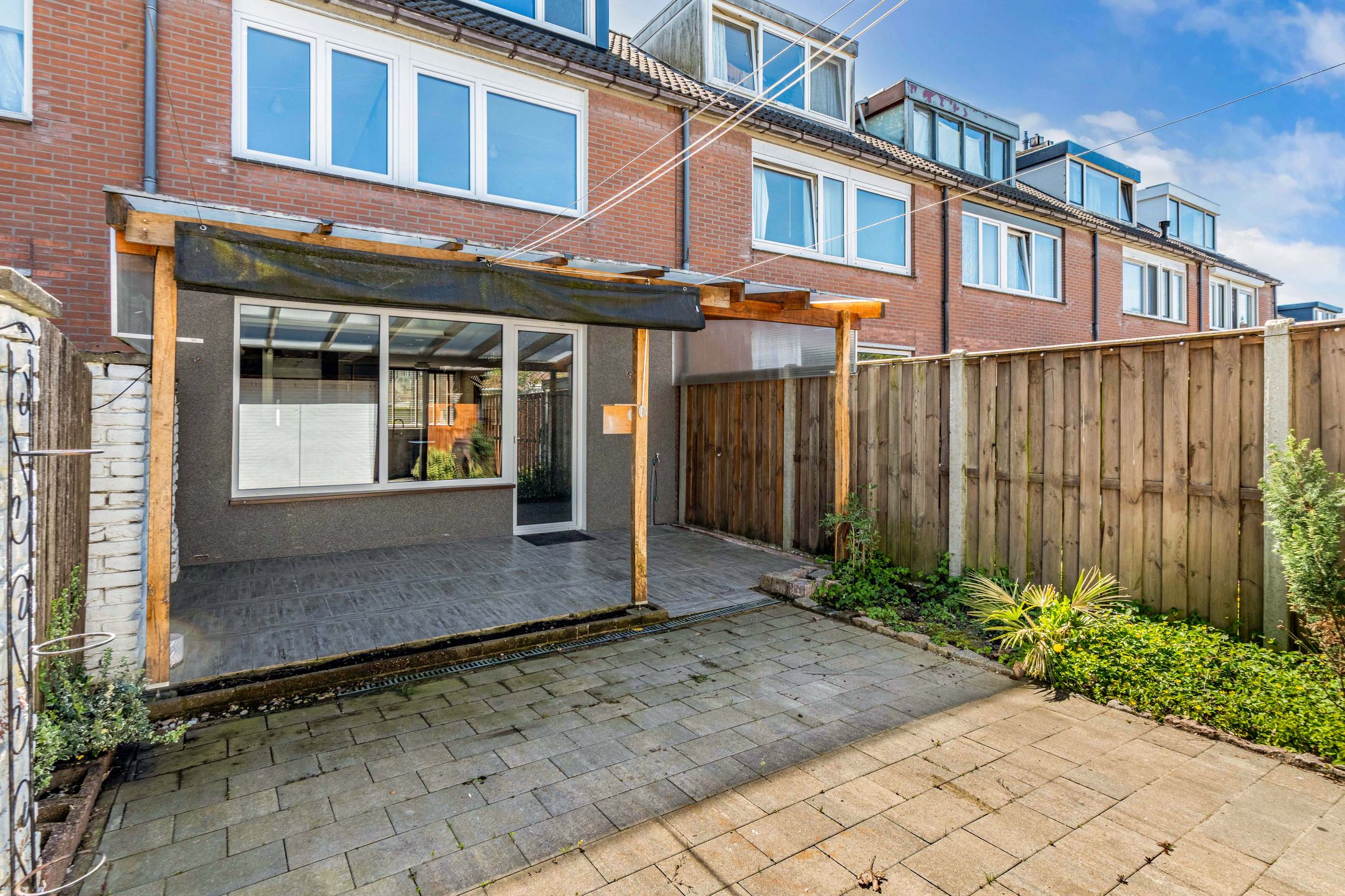 Photo 42 of Oostzeestraat 133