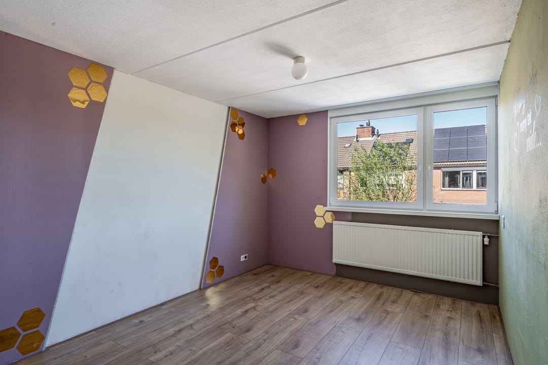 Photo 23 of Oostzeestraat 133
