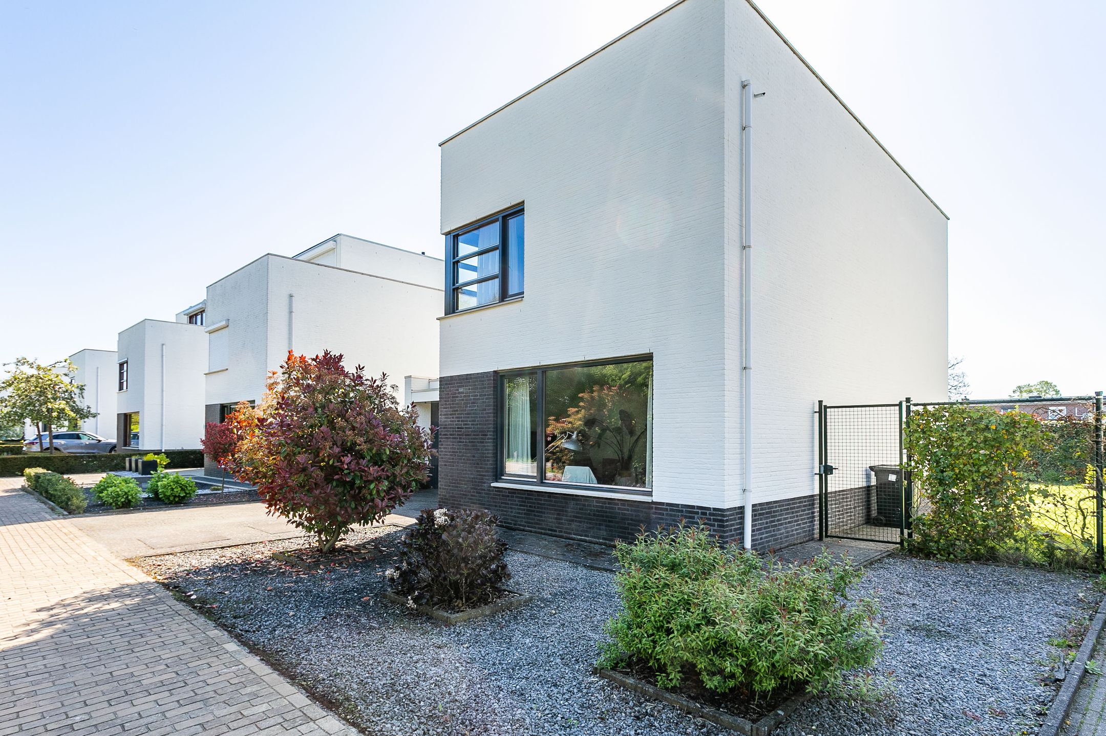 Spacious Detached Home with Indoor Garage in Sought-After Amstenraderveld — 33