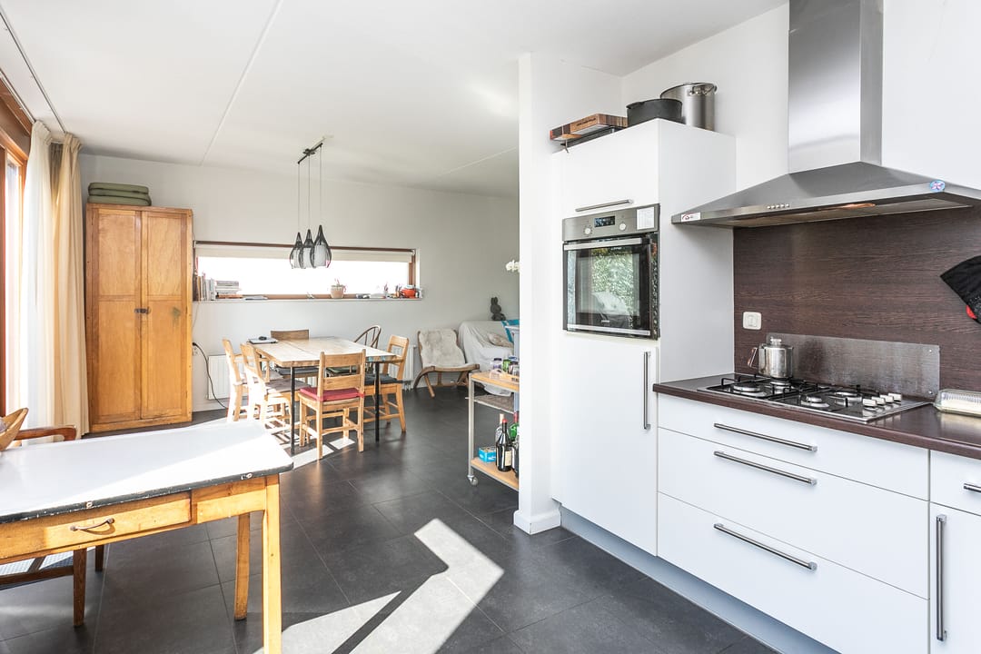Spacious Detached Home with Indoor Garage in Sought-After Amstenraderveld — 13
