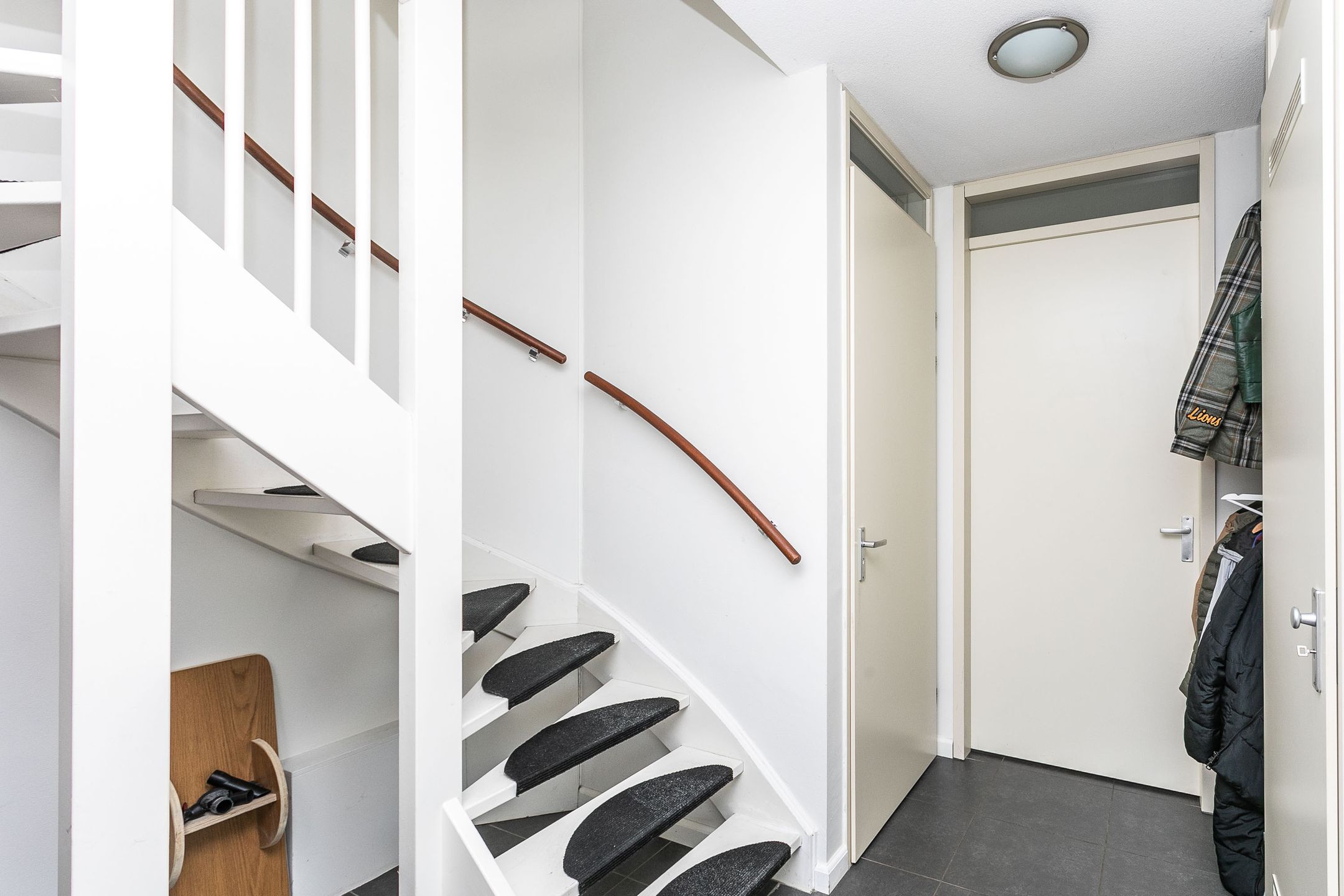 Spacious Detached Home with Indoor Garage in Sought-After Amstenraderveld — 15