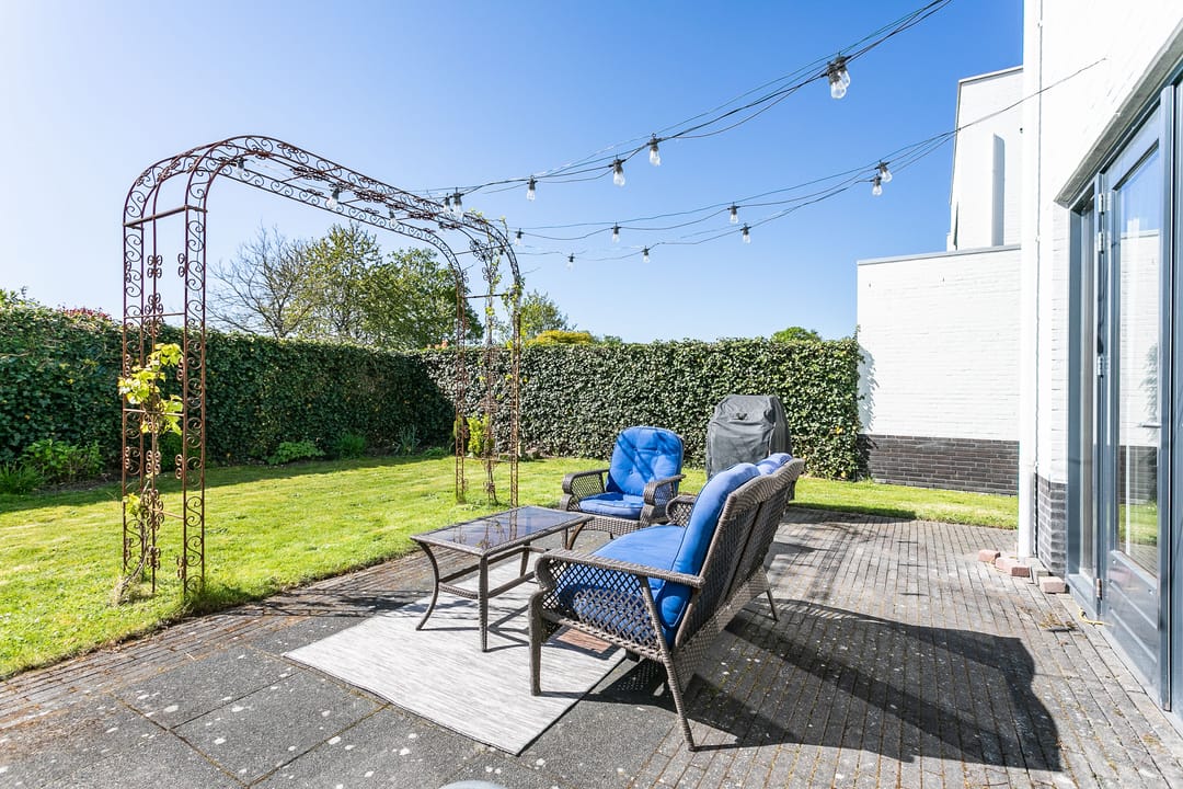 Spacious Detached Home with Indoor Garage in Sought-After Amstenraderveld — 28
