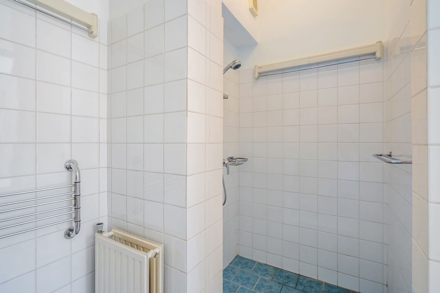 Charming Ground Floor Apartment with Sunny Backyard in The Hague Leyenburg — 14