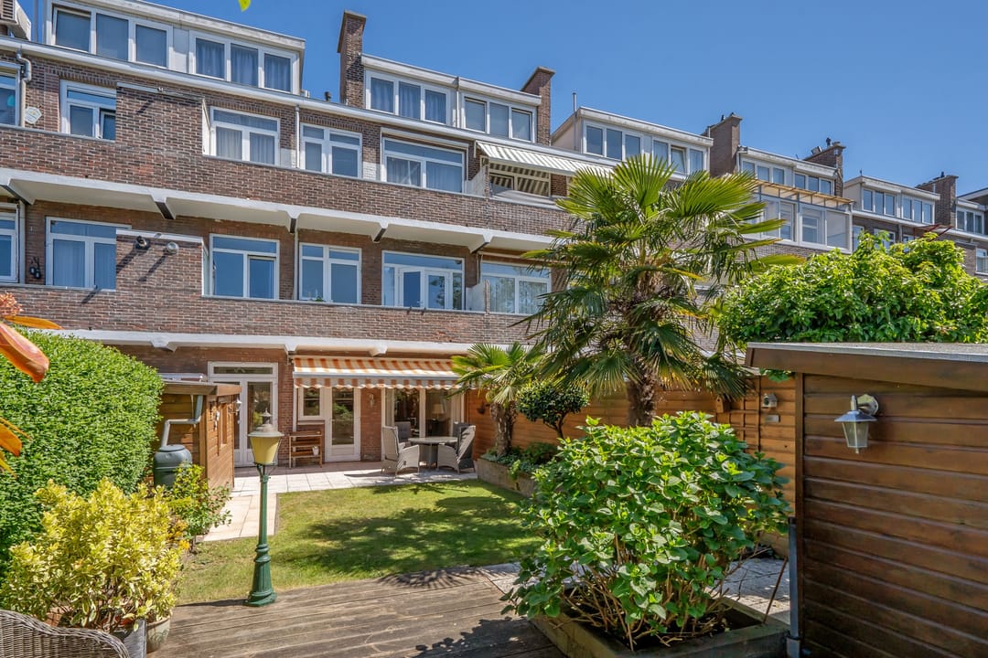 Charming Ground Floor Apartment with Sunny Backyard in The Hague Leyenburg — 28