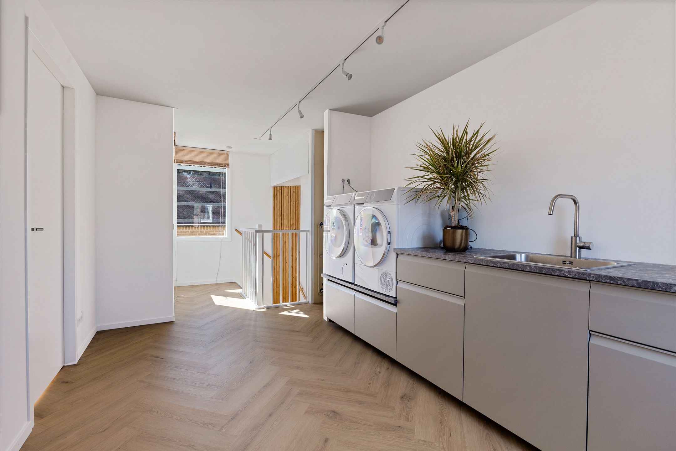 Photo 33 of Wilhelminalaan 24-C