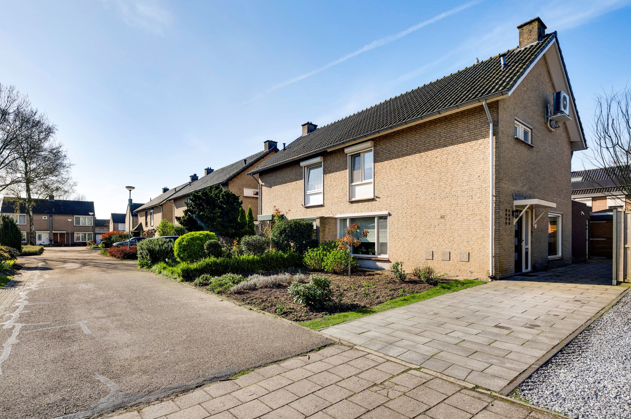 Photo 36 of Wilgenstraat 15